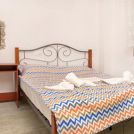 Danai House 3 Apartman Néa Róda Kültér fotó